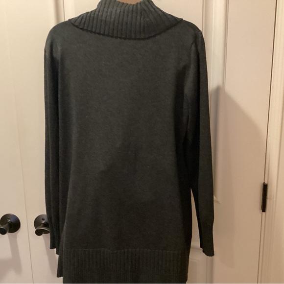 Cable & Gauge Charcoal Cowl Neck Tunic Sweater - Picture 3 of 5